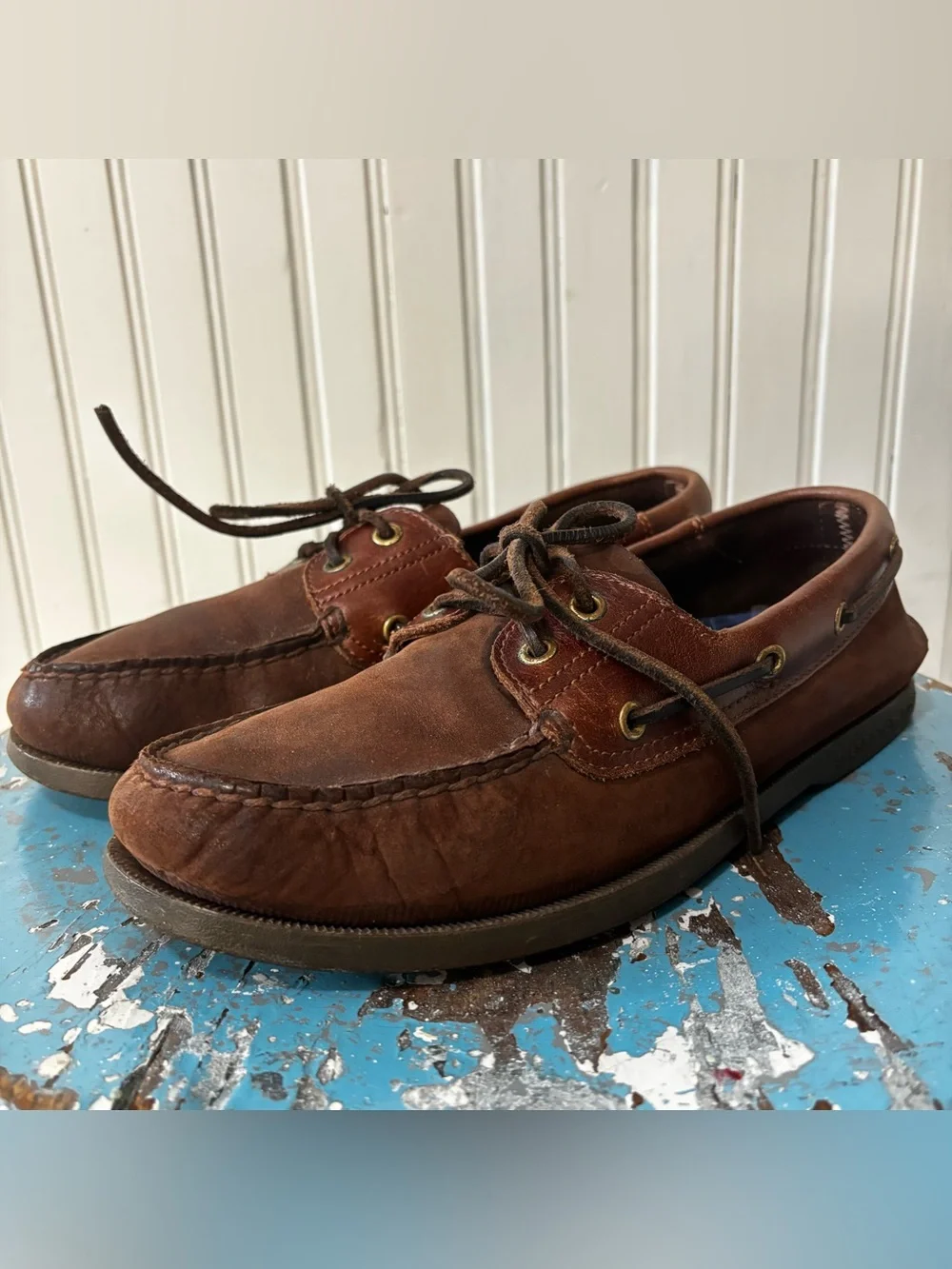Sperry vintage top
